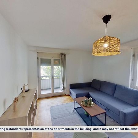 Zurich 2-Bedroom Apartment With Comforts Ngoại thất bức ảnh